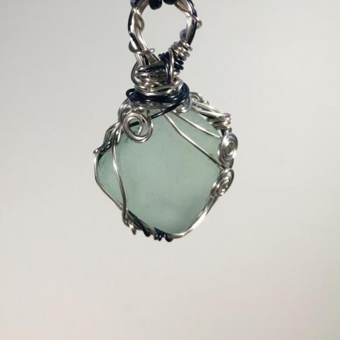 Serenity Pendant front