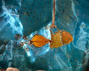 Sea Glass GoldfishOrnament/Light Catcher